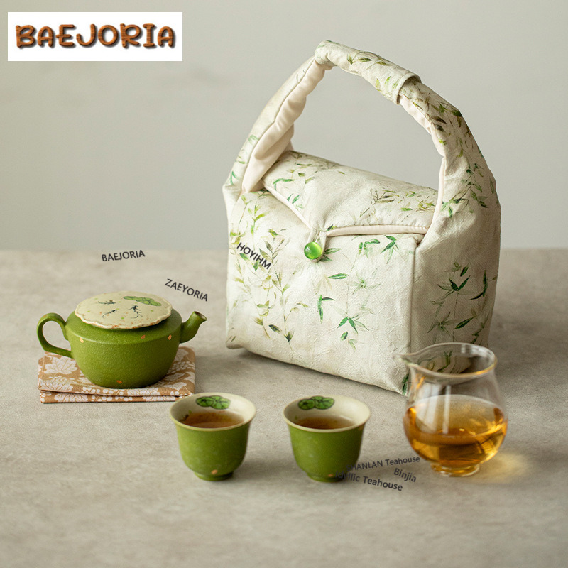 Hand-painted Fish Play Lotus L - Luxury Bags Hand Painted บทวิจารณ์และราคา